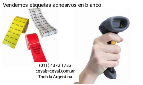 Vendemos etiquetas adhesivos en blanco